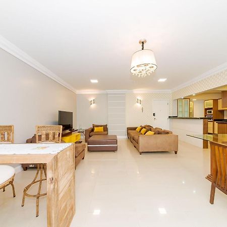 Apto Amplo 1Suite Mais 2Quartos - Quadra Mar 50M Da Praia - Somente Familiares Balneário Camboriú Eksteriør bilde
