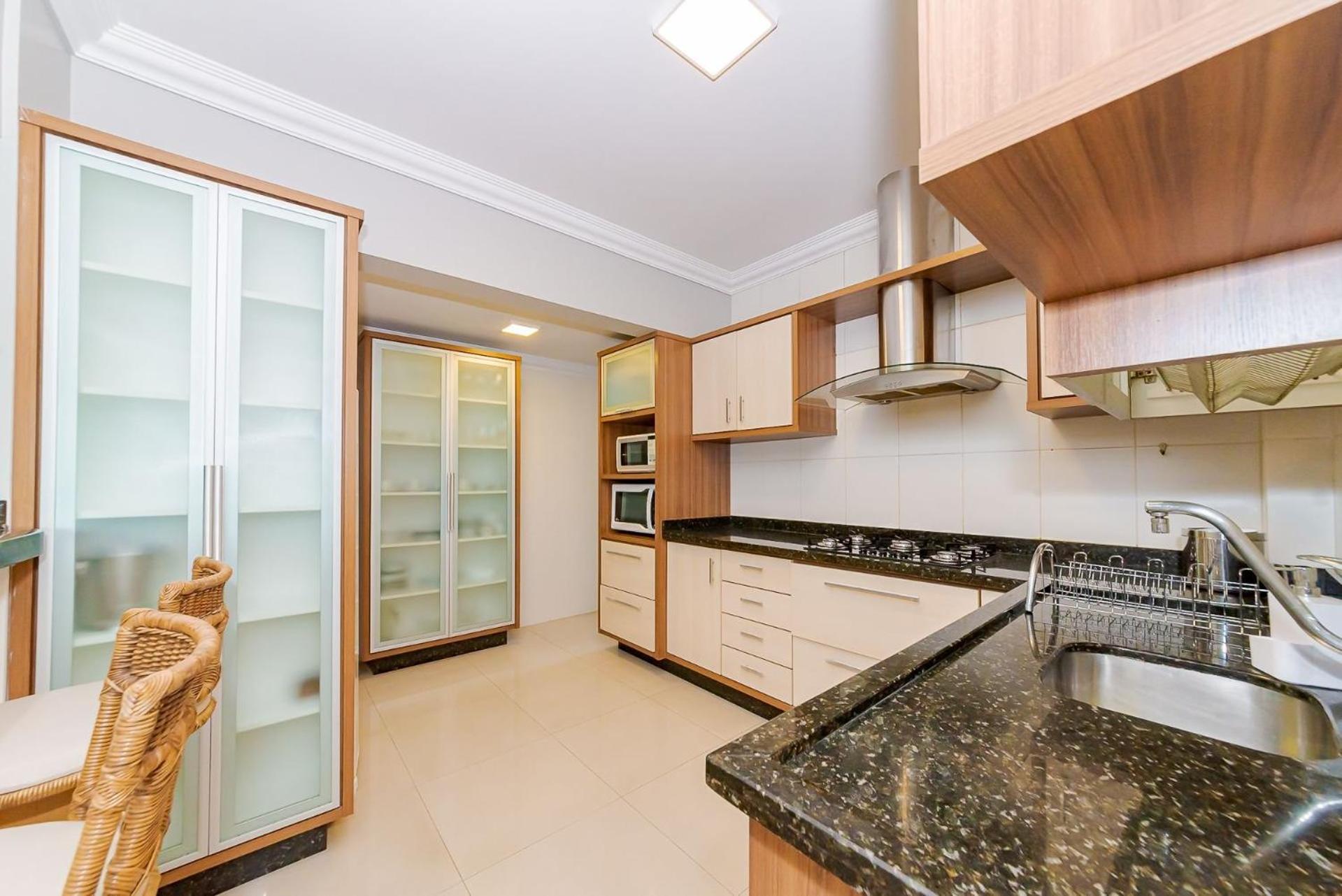 Apto Amplo 1Suite Mais 2Quartos - Quadra Mar 50M Da Praia - Somente Familiares Balneário Camboriú Eksteriør bilde
