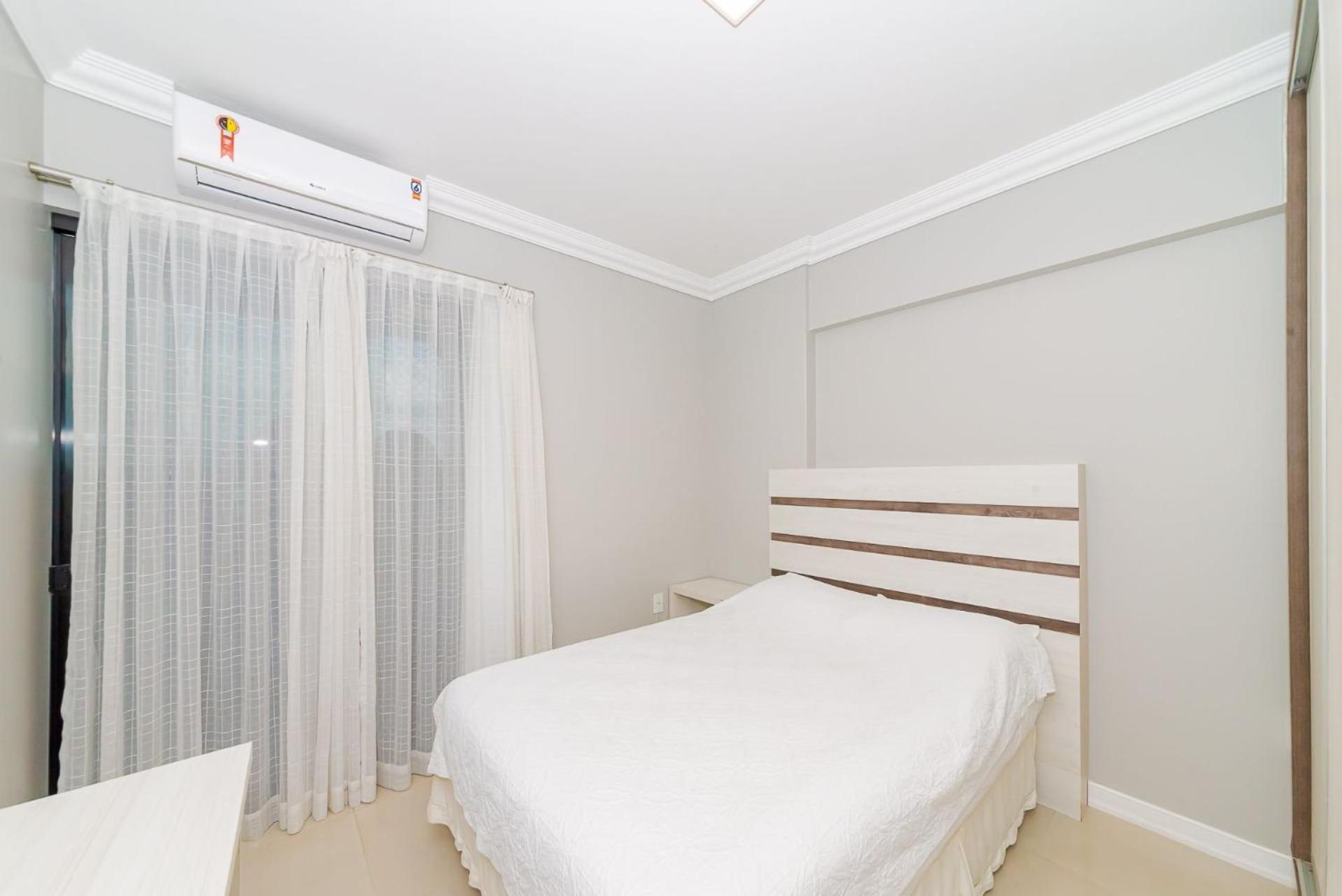 Apto Amplo 1Suite Mais 2Quartos - Quadra Mar 50M Da Praia - Somente Familiares Balneário Camboriú Eksteriør bilde